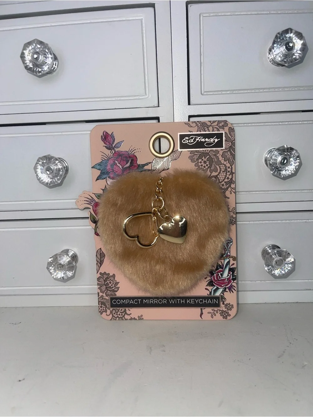NWT Hardy Beige Faux Fur Heart Compact Mirror Keychain